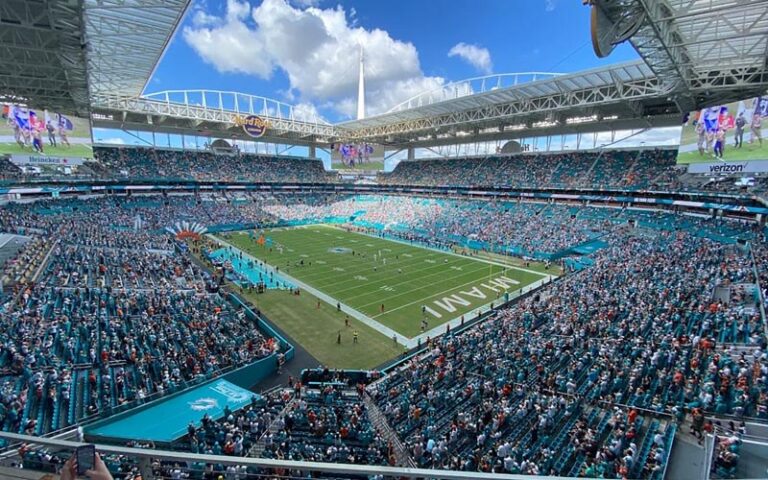 东契奇前球,队对决中表,现卓越,皇冠体育,CROWN,SPORTS,皇冠体育网址,皇冠体育app,皇冠体育官网,皇冠体育集团