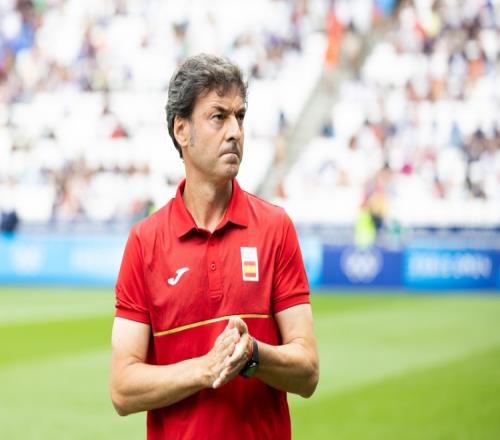 战国足,月首战,克鲁维特执,皇冠体育,CROWN,SPORTS,皇冠体育网址,皇冠体育app,皇冠体育官网,皇冠体育集团