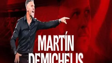 麦凯恩领跑新秀排行榜，卡斯尔升至第二，排名第五。